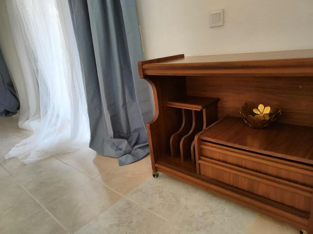 Villa Marbesa 200 M From The Sea!!! Marbella