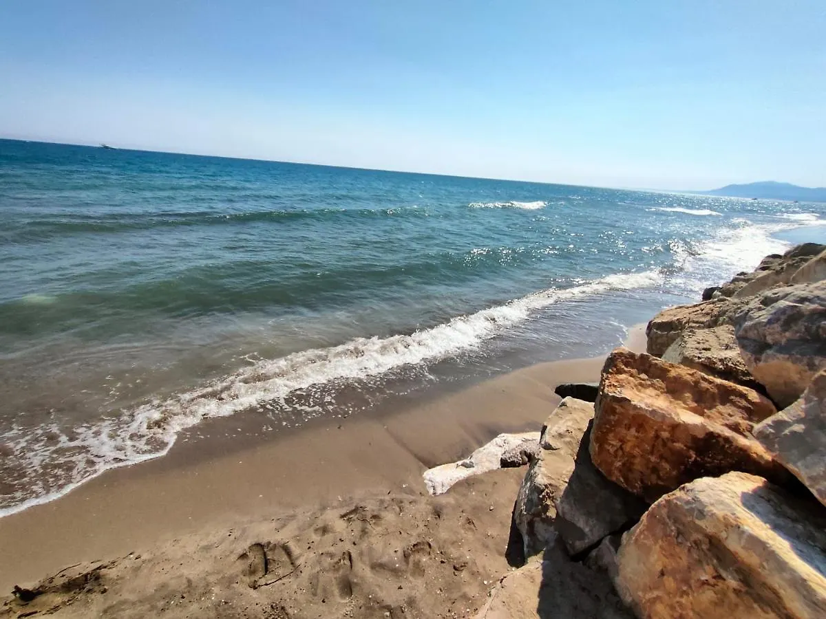 Villa Marbesa 200 M From The Sea!!! Marbella